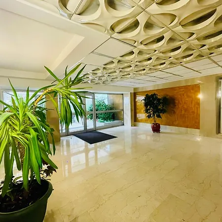 Montparnasse 3 アパート パリ