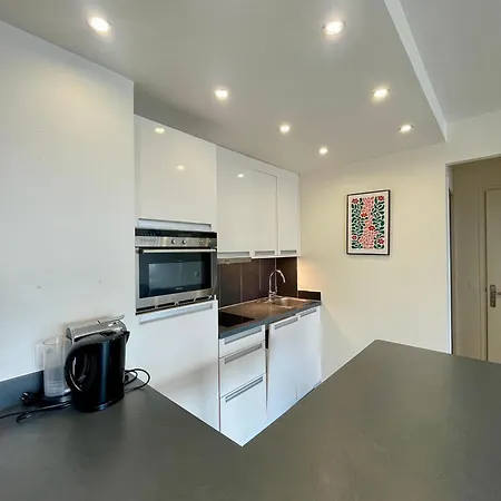 Montparnasse 3 *